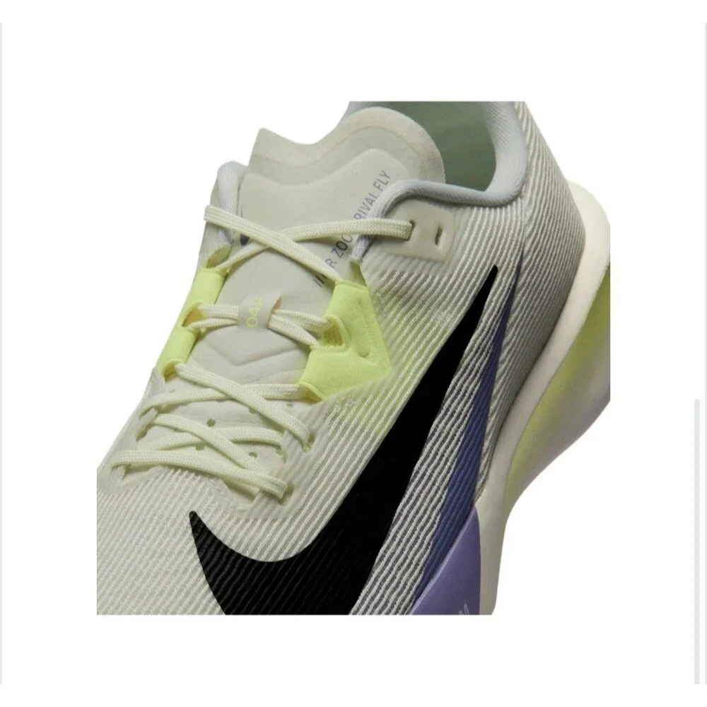 Nike product pair